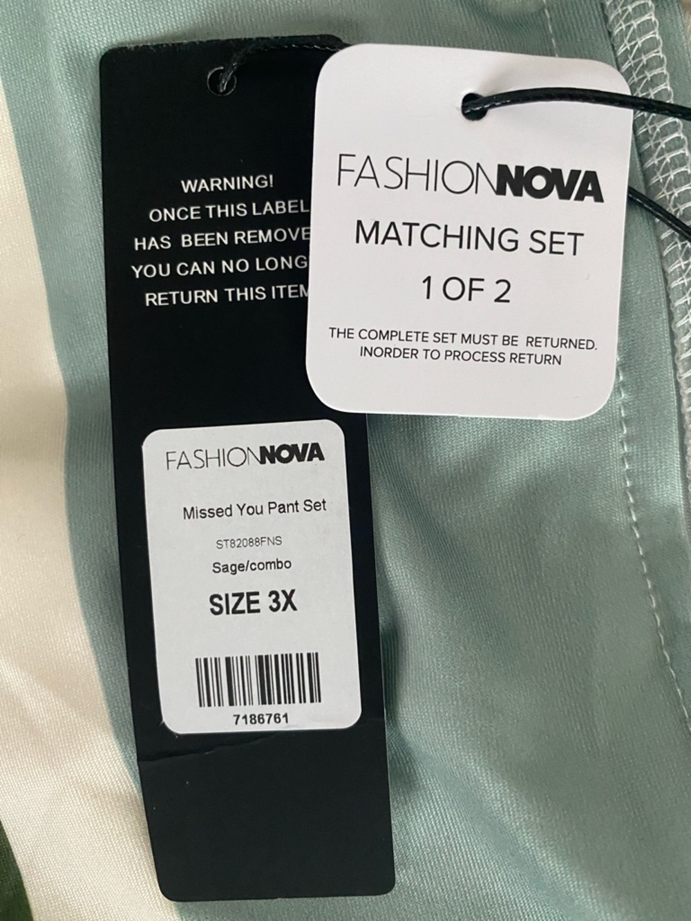 NWT-'Beautiful Stylish Olive & Black Geometric 2piece Pant Set- 3x! *Pants Long* - Picture 2 of 6